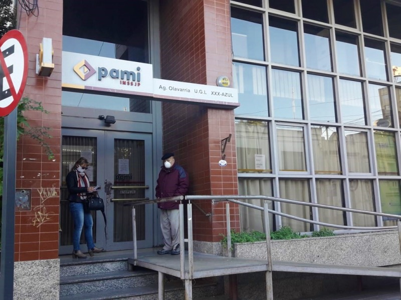 El lunes continuar la entrega de bolsones de PAMI